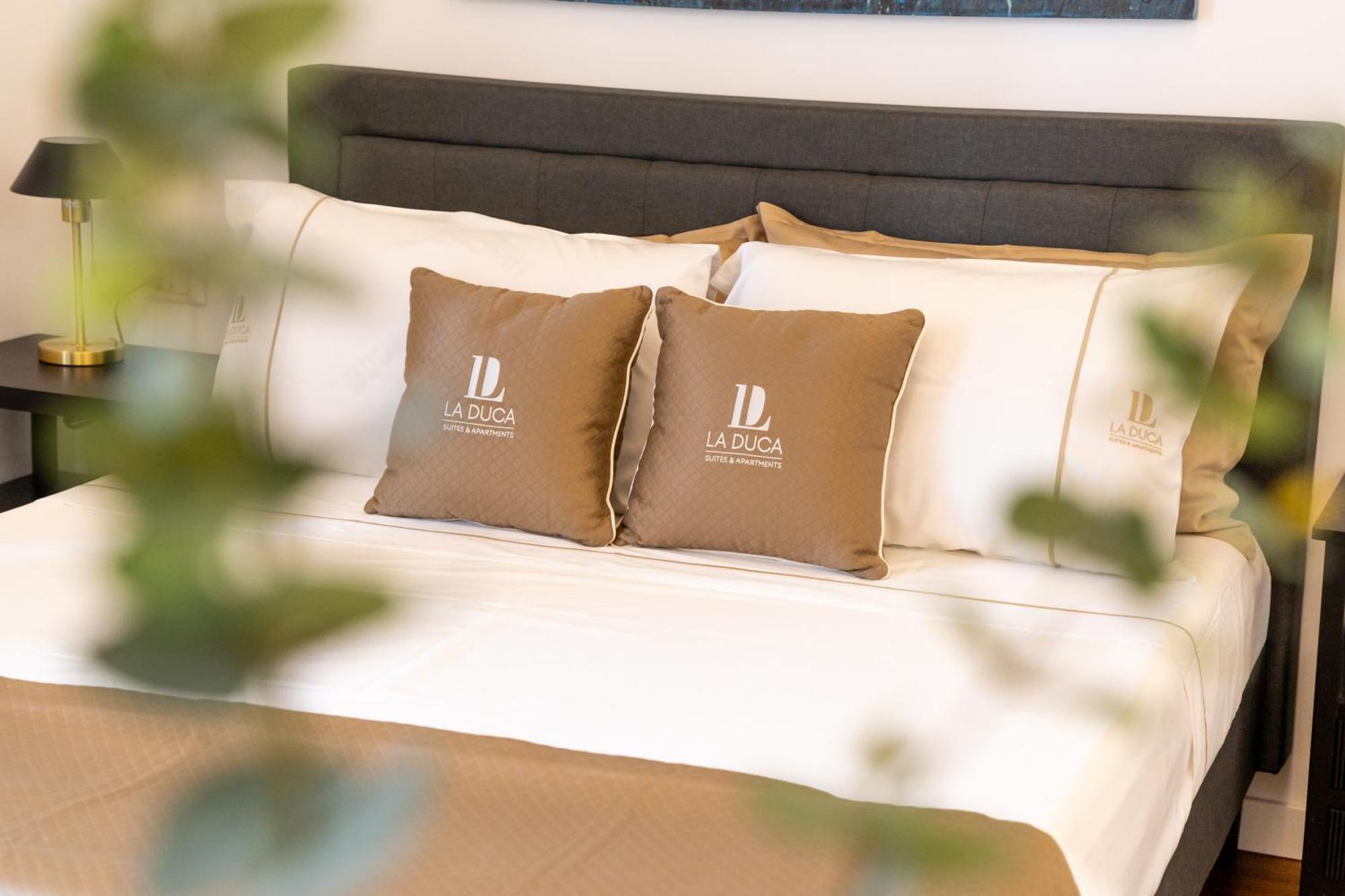 La Duca Suites & Apartments Palermo Ngoại thất bức ảnh
