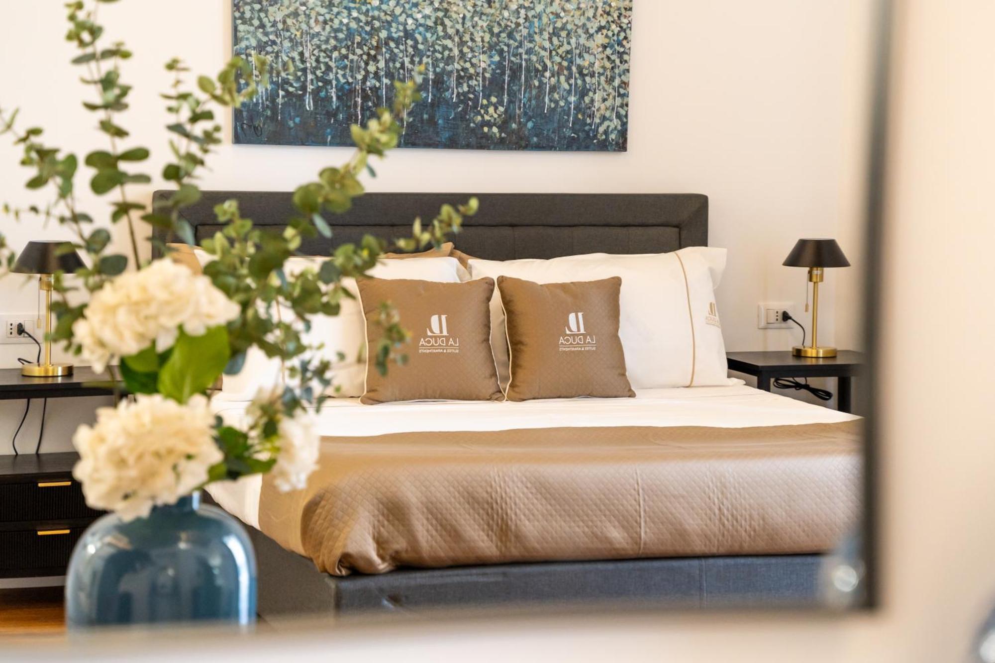 La Duca Suites & Apartments Palermo Ngoại thất bức ảnh