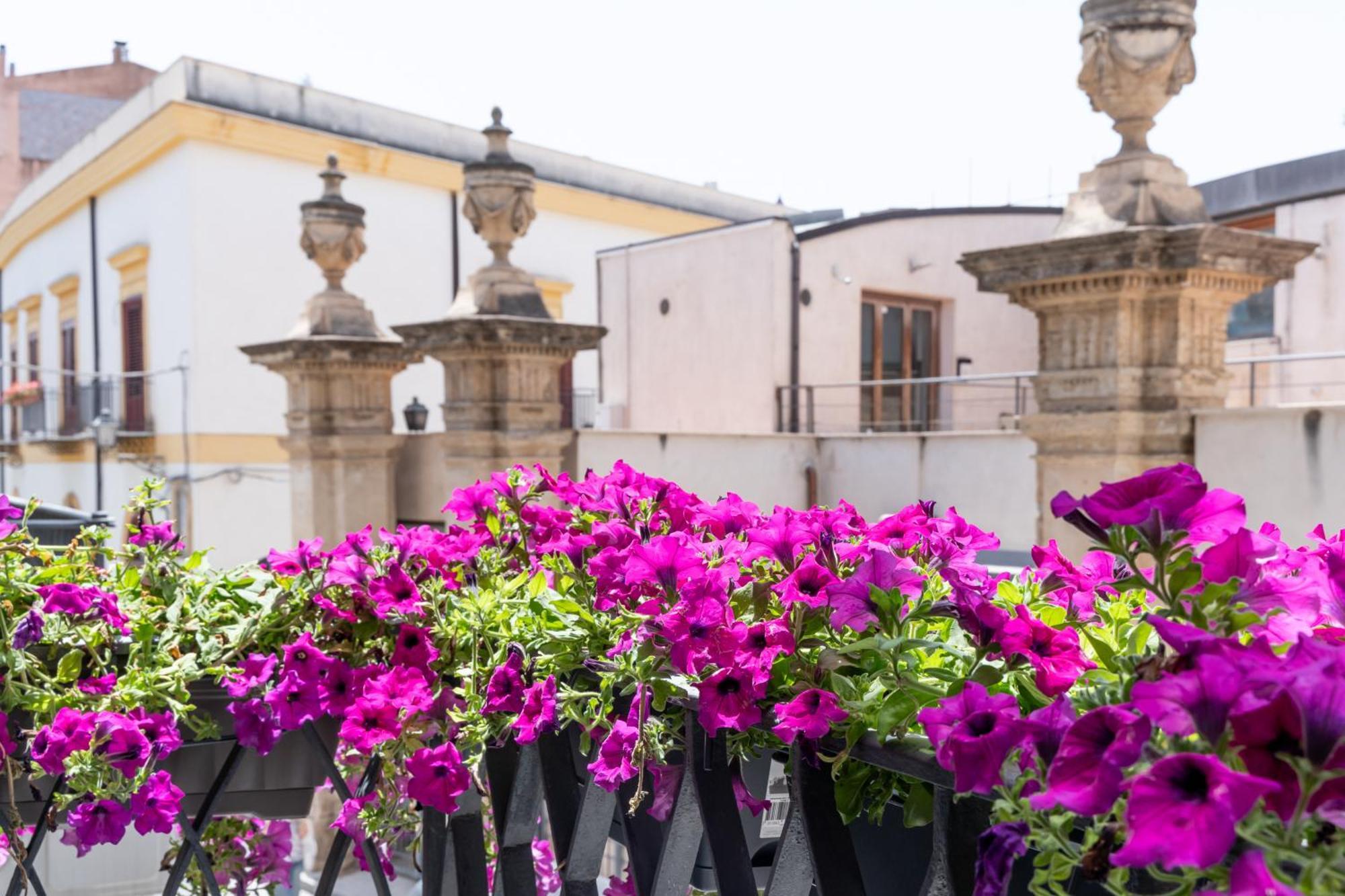 La Duca Suites & Apartments Palermo Ngoại thất bức ảnh