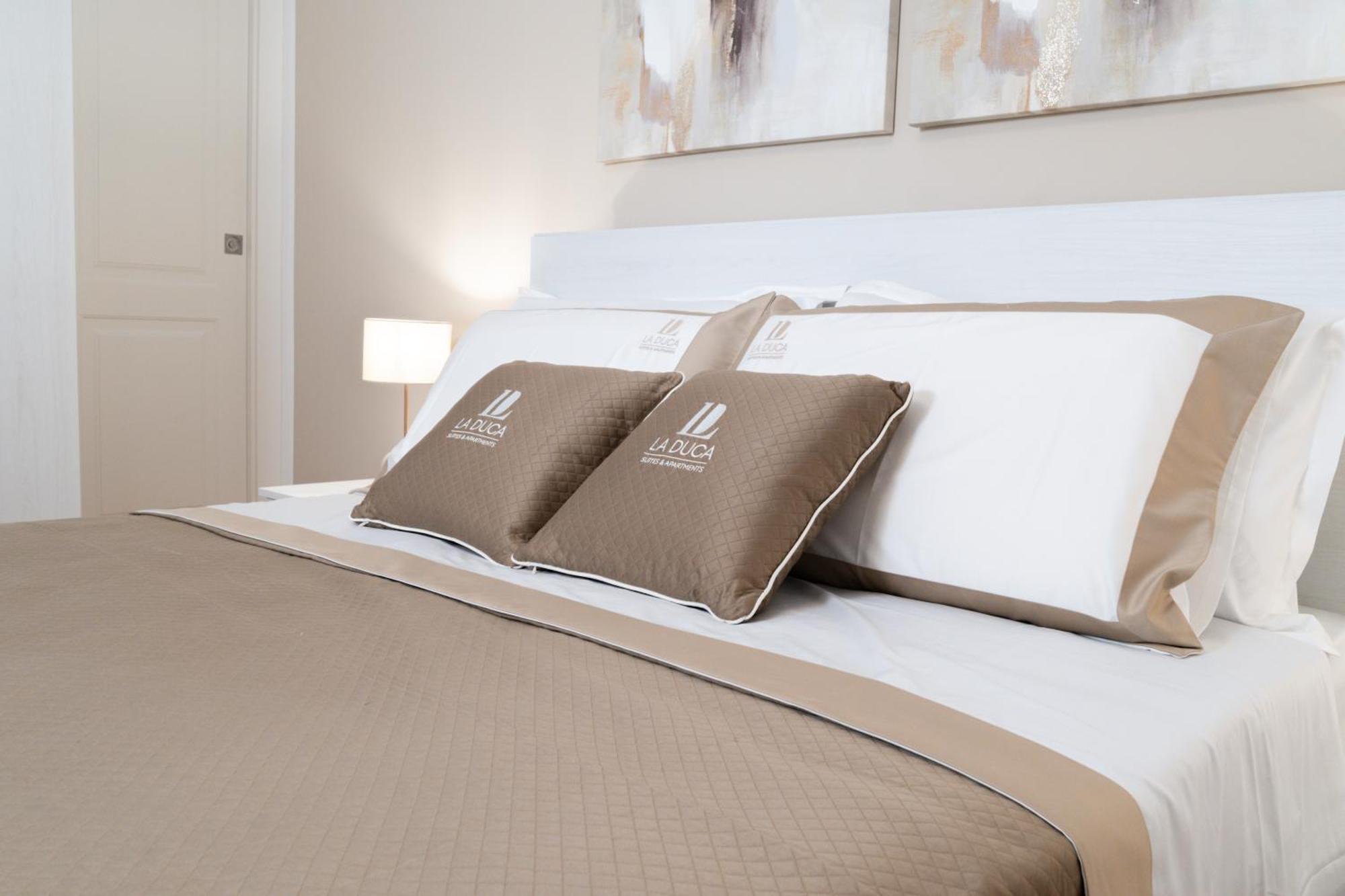 La Duca Suites & Apartments Palermo Ngoại thất bức ảnh
