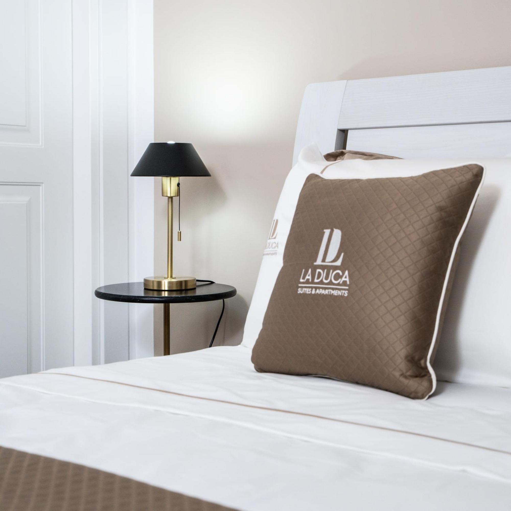 La Duca Suites & Apartments Palermo Ngoại thất bức ảnh